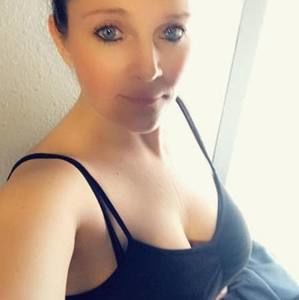 Meet your Posher, Ember